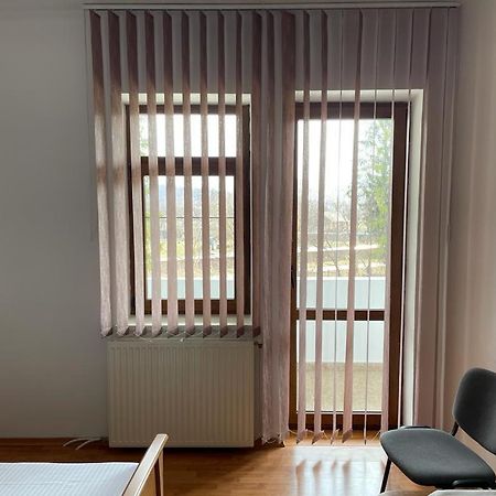 Maison d'hôtes Casa "Ierusalim-Hozeva-Hozeva" à Minastirea Neamt Extérieur photo